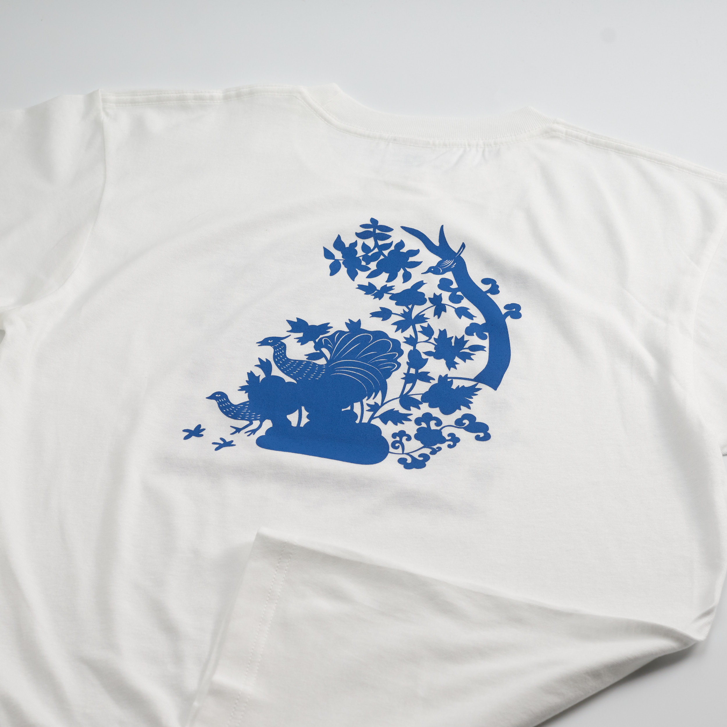 T-shirt 青花(白)  Blue and White Porcelain T-shirt (White)